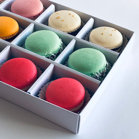 12 Piece Macaron Box